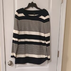 Talbot's Black and White Long Sleeve Top